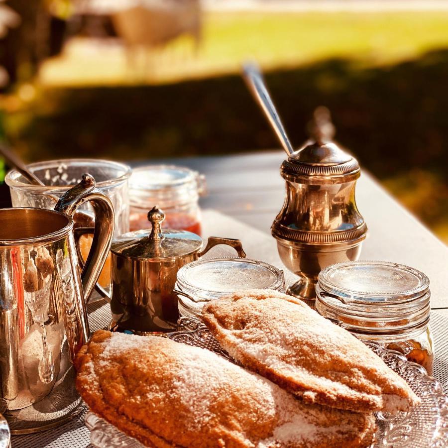 Bed and Breakfast Un Banc Au Soleil Marsilly  Zewnętrze zdjęcie